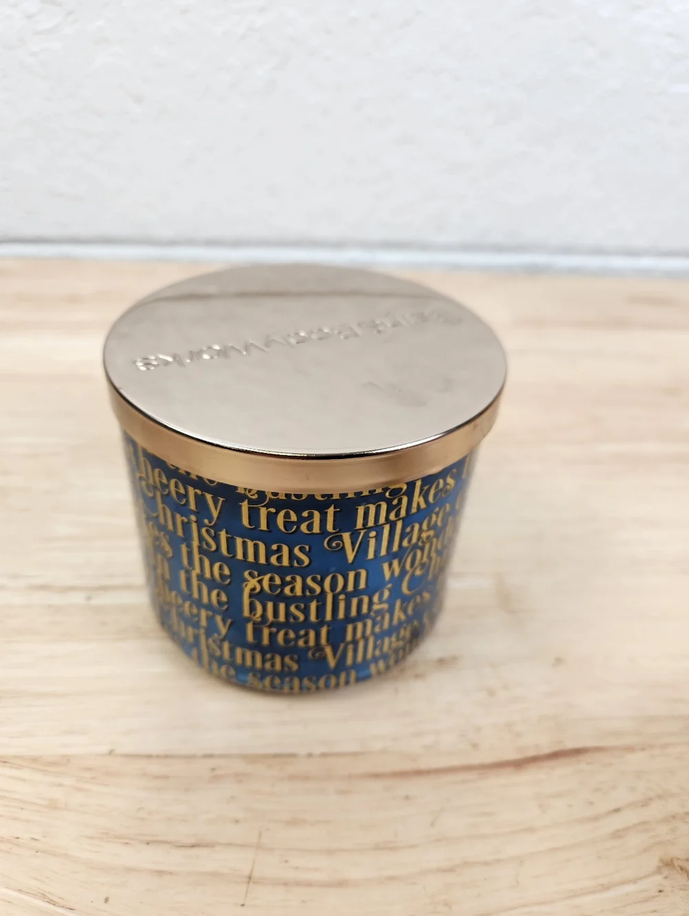 Bath & Body Works Candle Crunchy English Toffee 3 Wick 14.5 Oz - Picture 3 of 5